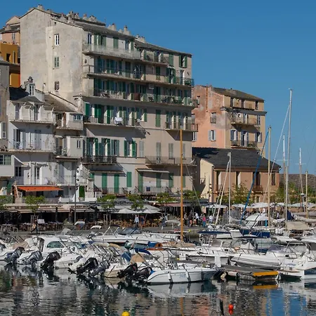 Dans Tour Du 16eme Siecle *